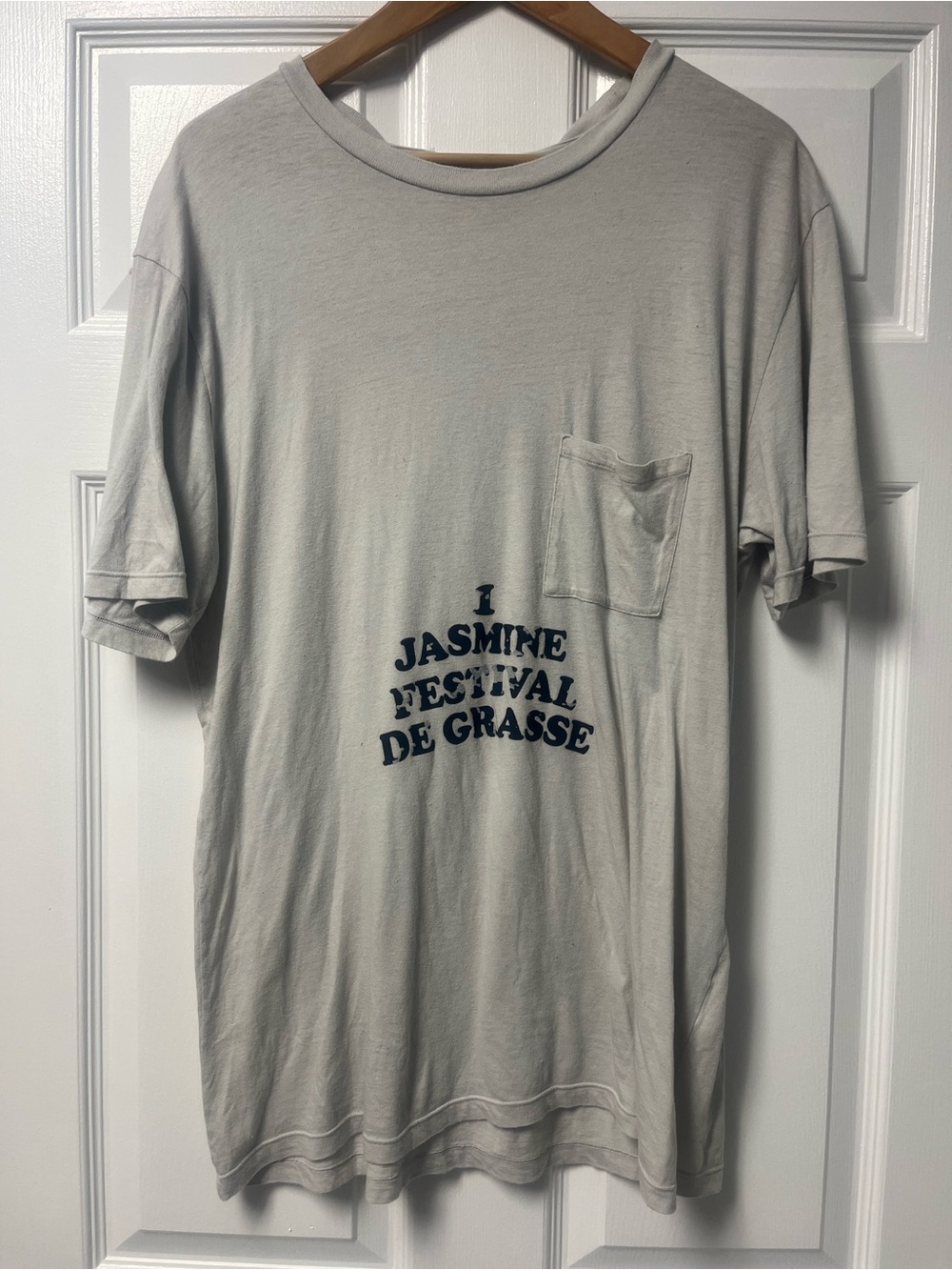 Golden Goose Light Gray 'I Jasmine Festival De Grasse' Pocket Tee